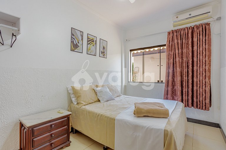 Casa 8 Dormitorios a 50m de la Playa - Guarajuba