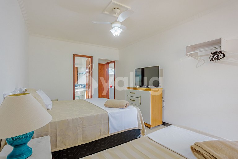 Casa 8 Dormitorios a 50m de la Playa - Guarajuba