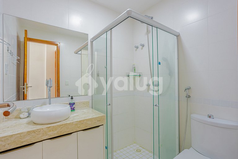 Lindo apartamento pé na areia com 2 suítes - Itacimirim