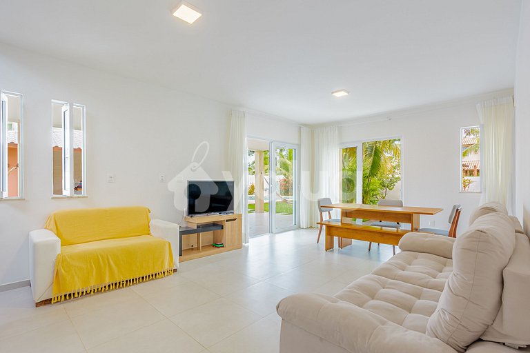 Bela Casa c/ Piscina 5 Quartos 350 m da Praia - Guarajuba