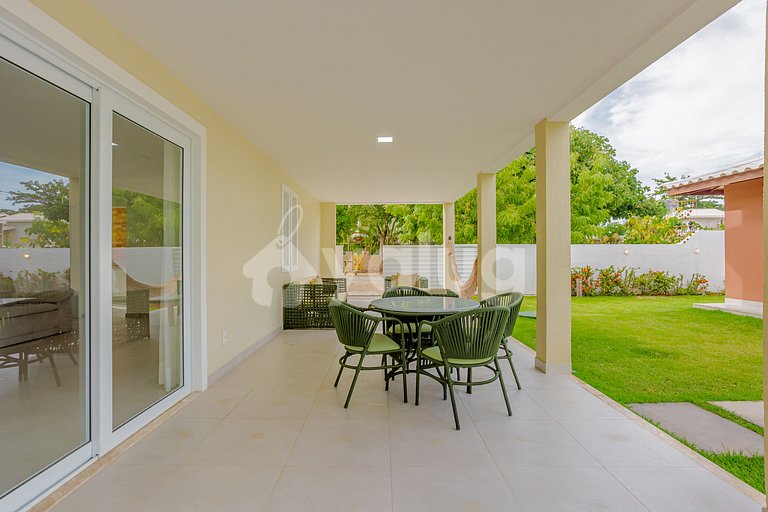 Bela Casa c/ Piscina 5 Quartos 350 m da Praia - Guarajuba