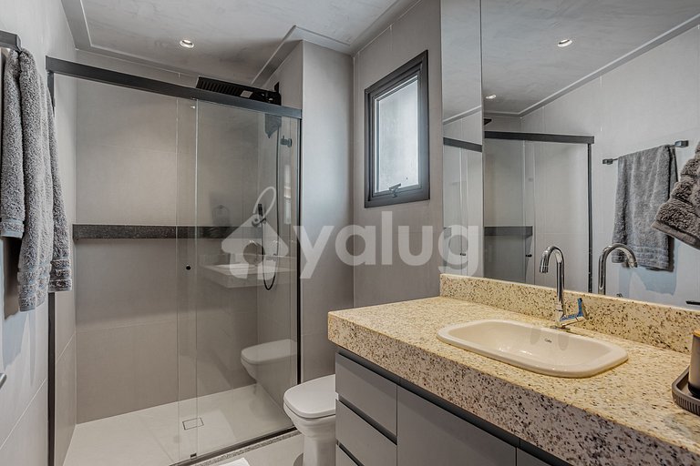 Studio 20m from the beach with the best view of Barra.