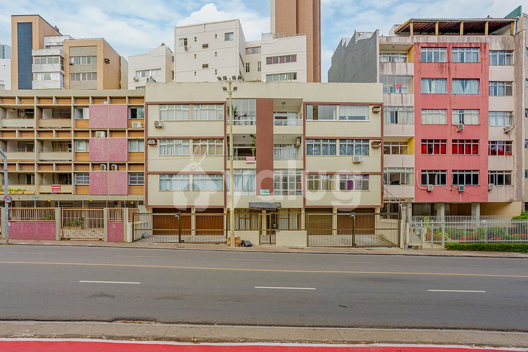 3/4 Apartment with a VIP Box View at the Ondina Carnival Cir