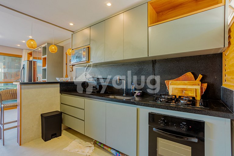 Excelente apartamento pé na areia com 2 suítes - Itacimirim