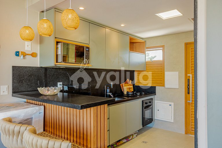 Excelente apartamento pé na areia com 2 suítes - Itacimirim