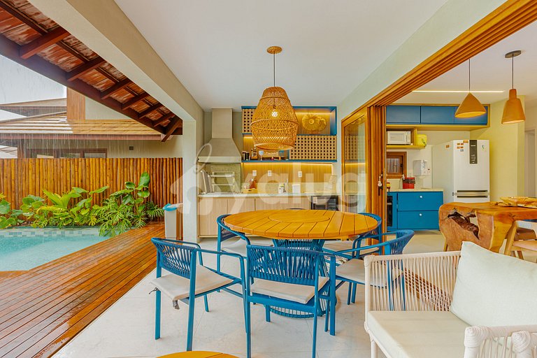 Beachfront Bungalow with 4 Suites - Itacimirim