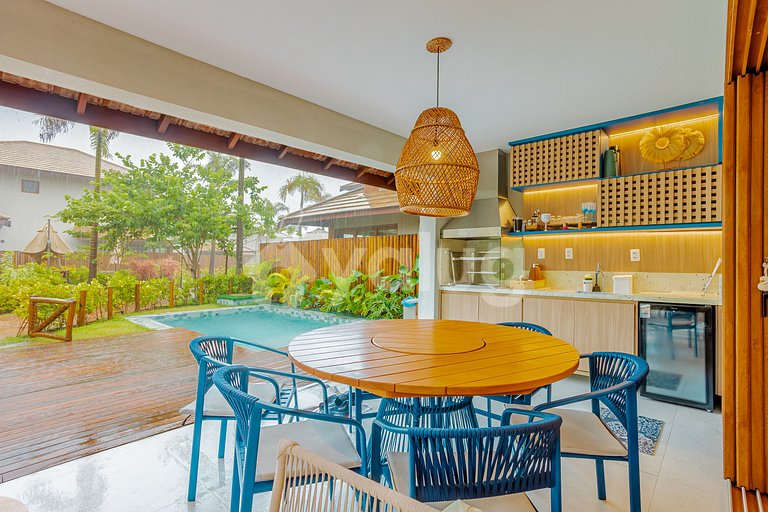 Beachfront Bungalow with 4 Suites - Itacimirim