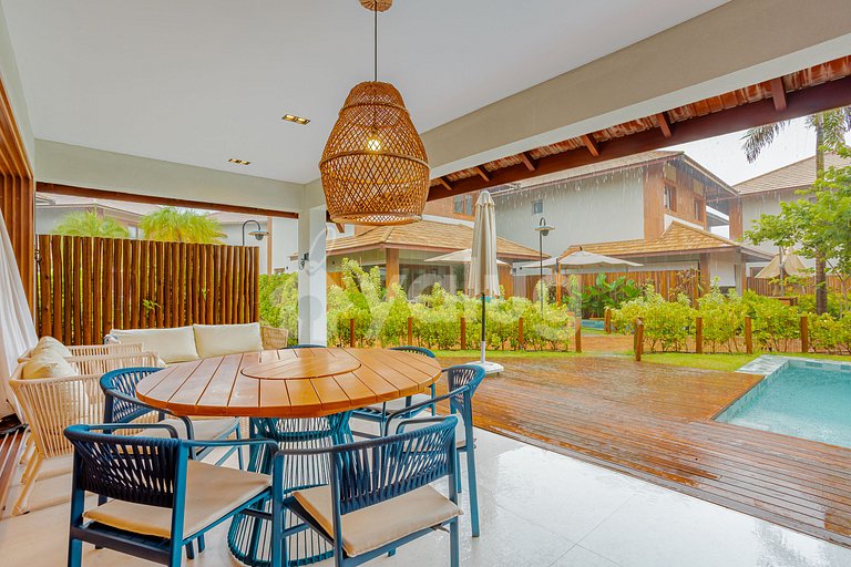 Beachfront Bungalow with 4 Suites - Itacimirim