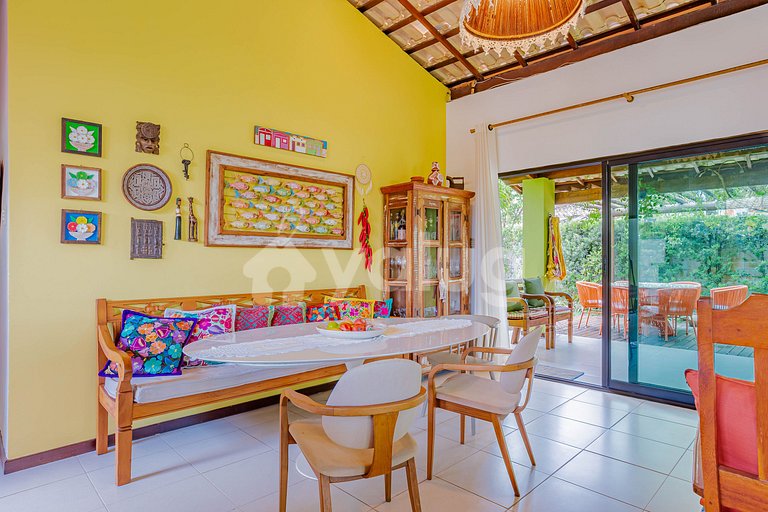 Hermosa casa con piscina cerca de la playa - Guarajuba