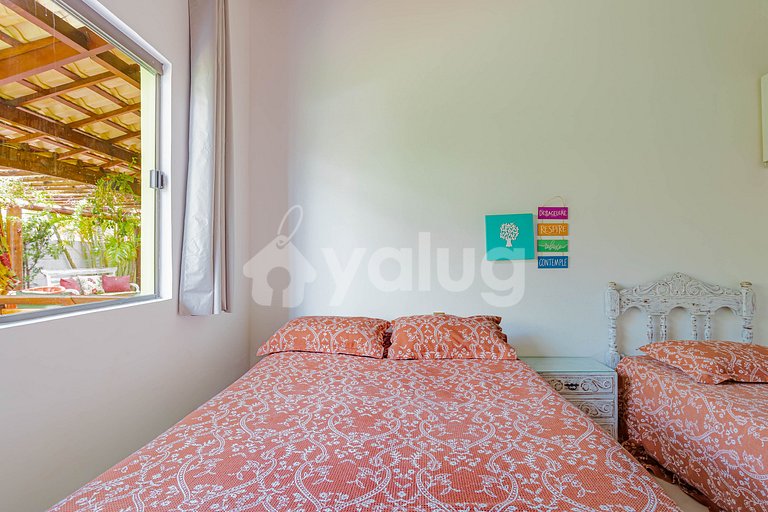 Hermosa casa con piscina cerca de la playa - Guarajuba