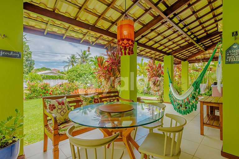 Hermosa casa con piscina cerca de la playa - Guarajuba