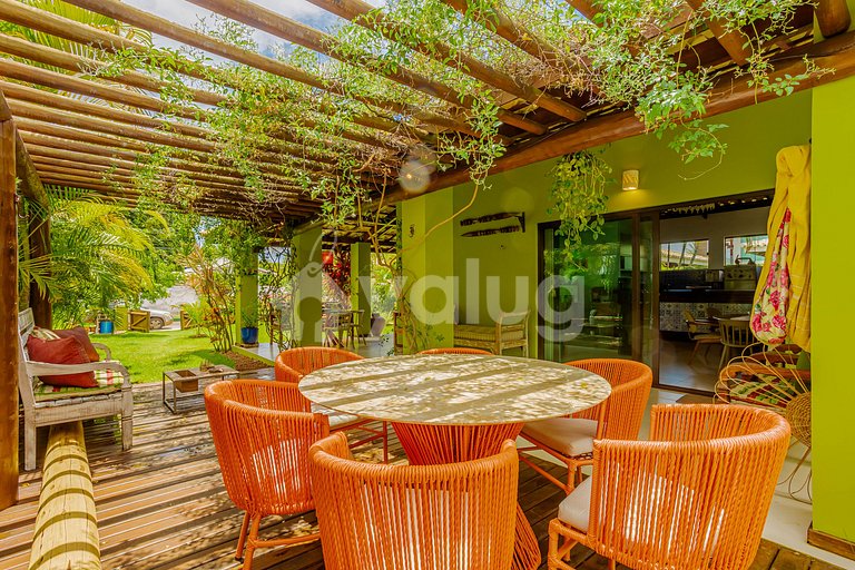Hermosa casa con piscina cerca de la playa - Guarajuba