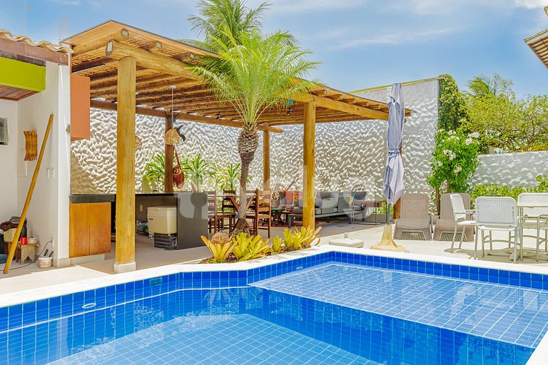 Beautiful House with Pool Near the Beach - Guarajuba