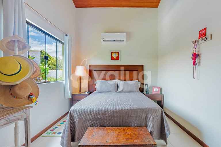 Bela Casa c/ Piscina 4 Quartos Próxima à Praia - Guarajuba