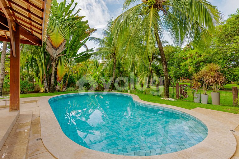 Excelente Casa a 200m da praia com 6/4 - Praia do Forte