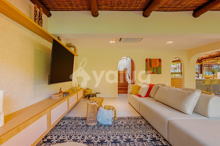 Comfortable 3-Bedroom House - Praia do Forte