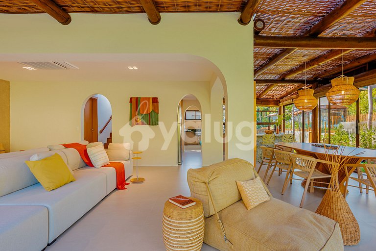Comfortable 3-Bedroom House - Praia do Forte