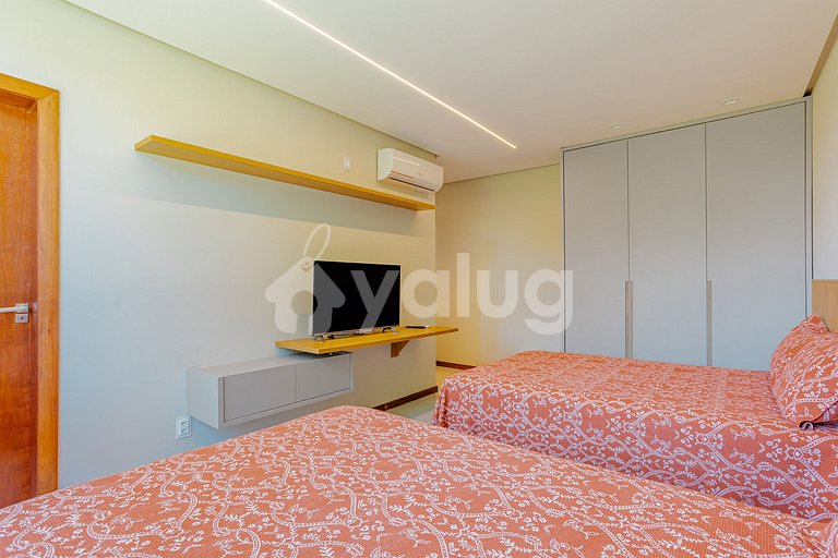 Luxury house with 5 suites - Praia Bella