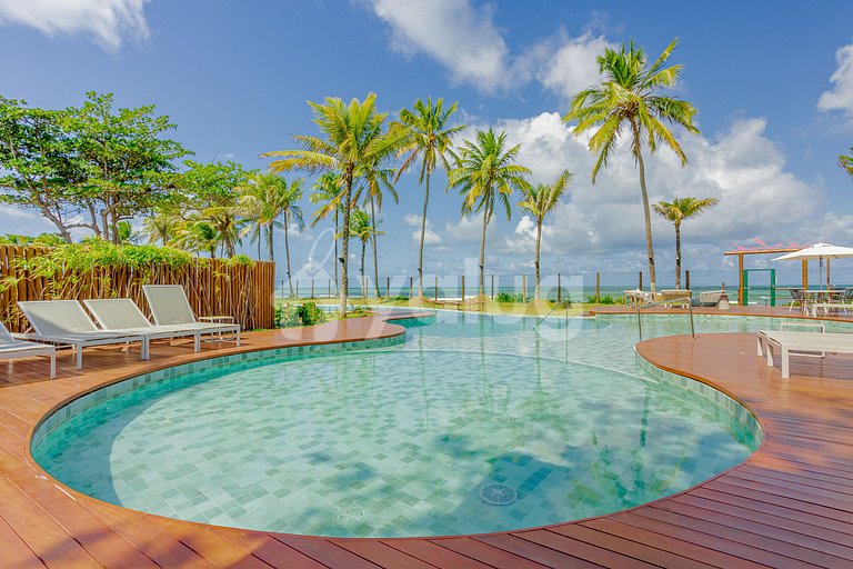 Beachfront Bungalow with 4 Suites - Itacimirim