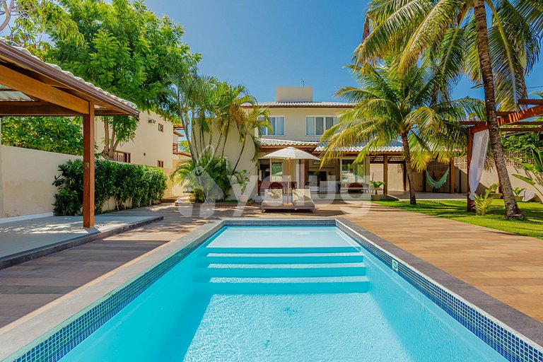 Beautiful House with Pool, 7 Bedrooms - Guarajuba