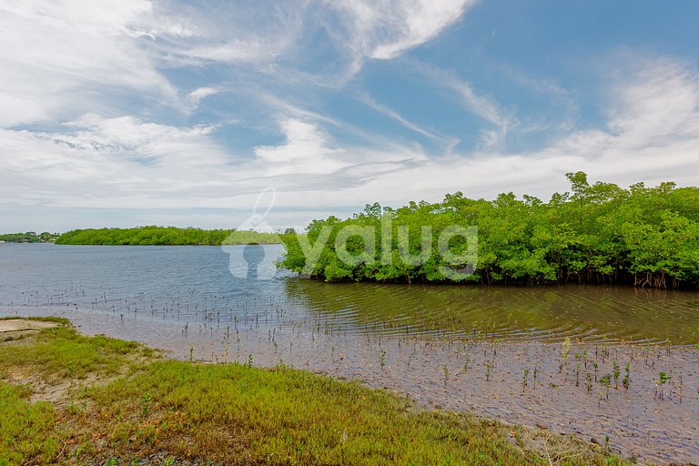 BJ14 2 Lindas Casas com Piscina em Barra do Jacuipe