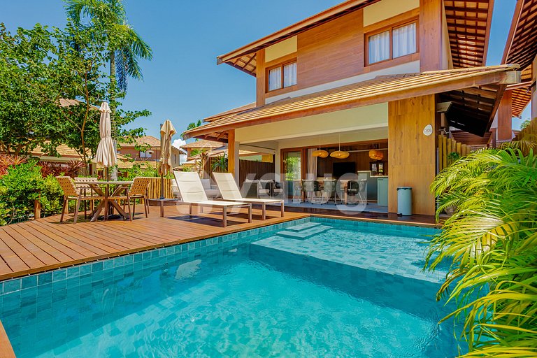 IT131 Bungalow with 4 suite, Marluá Condominium - Itacimirim