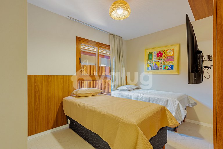 IT131 Bungalow con 4 suites, Condominio Marluá - Itacimirim