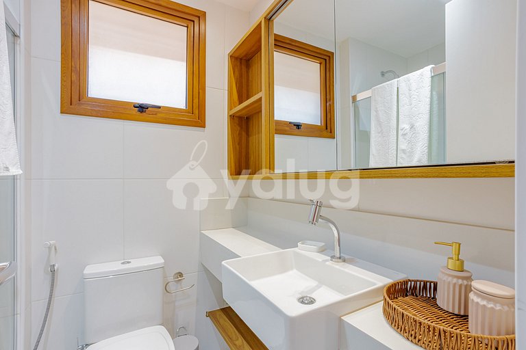 IT131 Bungalow con 4 suites, Condominio Marluá - Itacimirim