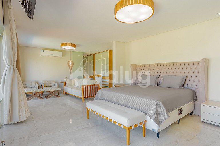 GB143 Linda Mansão Pé na Areia com 6 suítes e Piscina