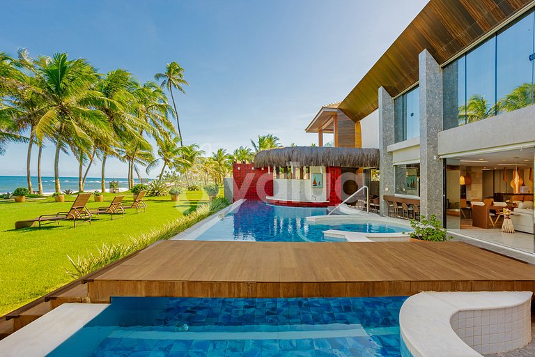 GB143 Linda Mansão Pé na Areia com 6 suítes e Piscina