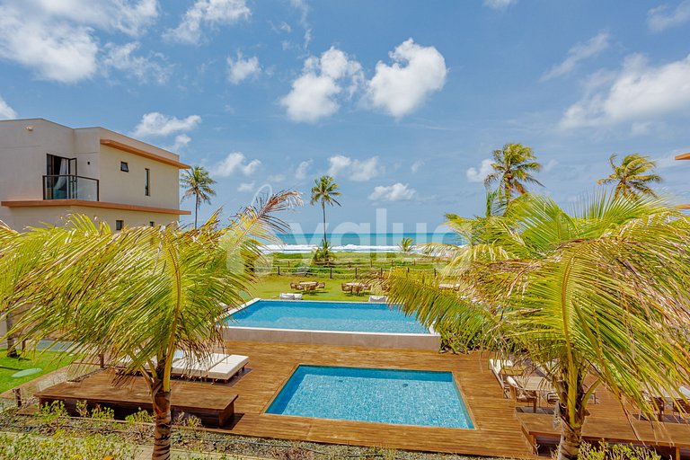 GB144 Beautiful apt with 3 suites beachfront condo.