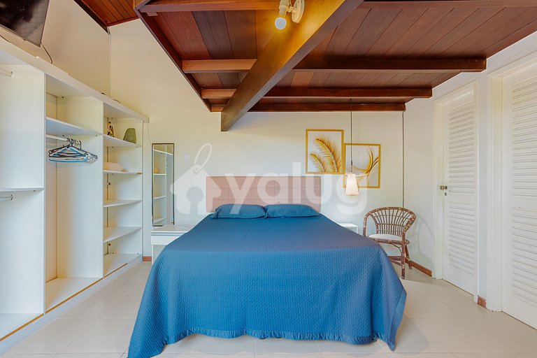 Casa de 6 habitaciones, a 100 m de la playa de Guarajuba.