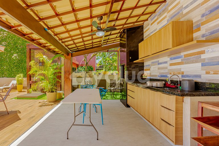 Beautiful house with 6 bedrooms, 100m from Guarajuba beach.