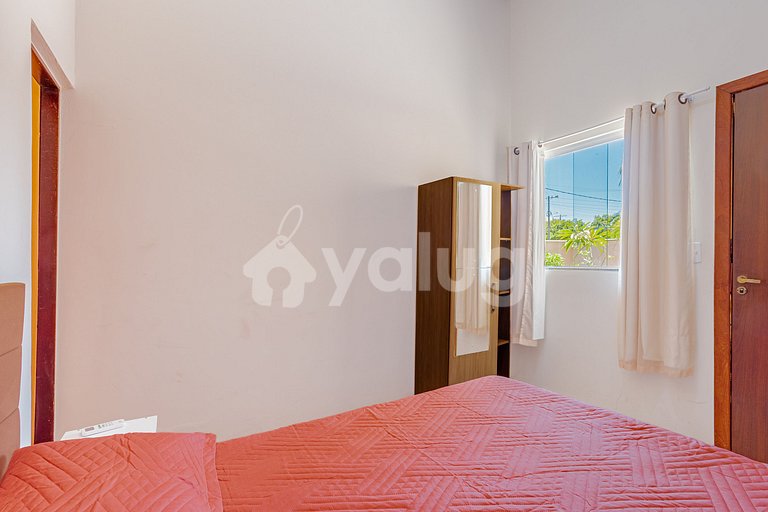 Casa de 6 habitaciones, a 100 m de la playa de Guarajuba.