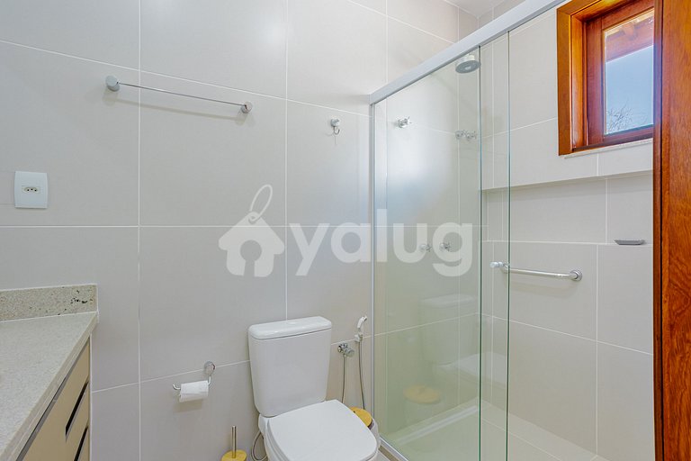 PF145 Beautiful House with Pool 5 Suites 500m from the Beach