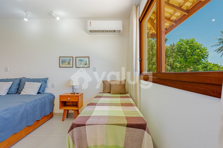 PF145 Beautiful House with Pool 5 Suites 500m from the Beach