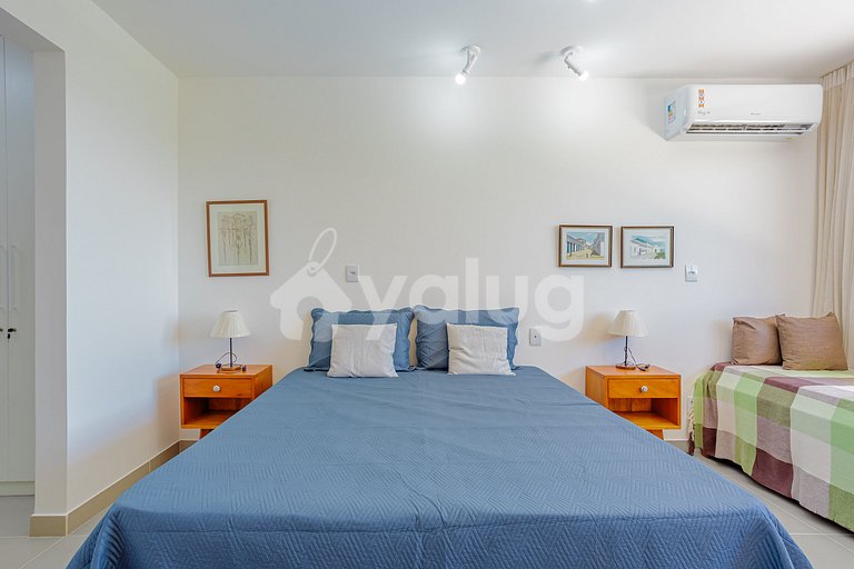 PF145 Beautiful House with Pool 5 Suites 500m from the Beach