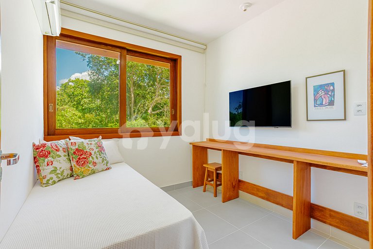 PF145 Beautiful House with Pool 5 Suites 500m from the Beach