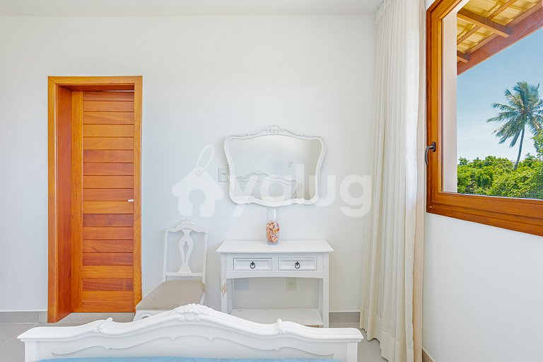 PF145 Beautiful House with Pool 5 Suites 500m from the Beach