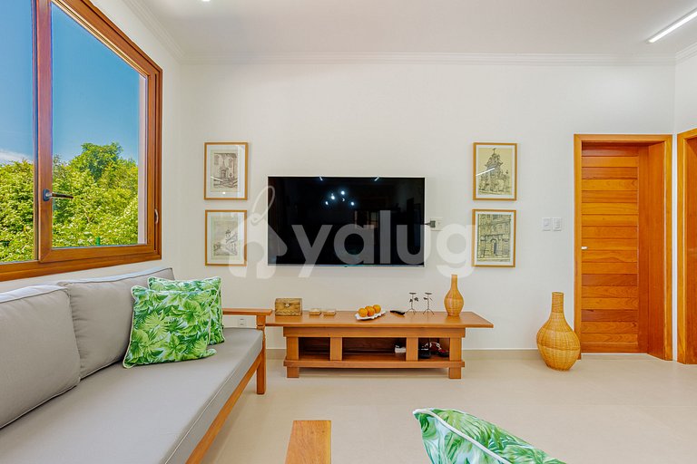 PF145 Beautiful House with Pool 5 Suites 500m from the Beach