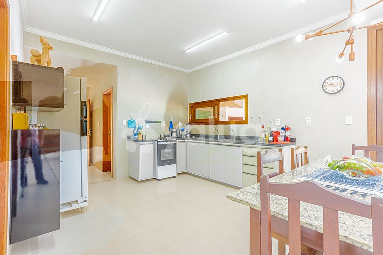 PF145 Linda Casa Com piscina 5 Suítes a 500m da praia