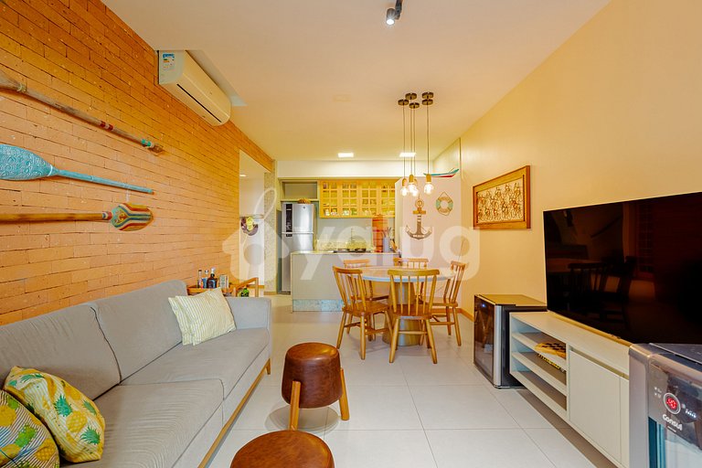 Beautiful 3-Suite Apartment in a Beachfront Condominium