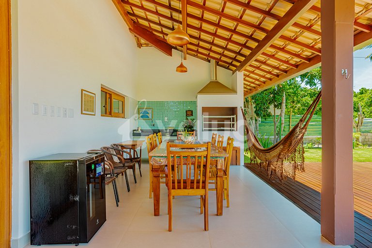 PF145 Beautiful House with Pool 5 Suites 500m from the Beach