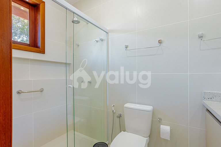 PF145 Beautiful House with Pool 5 Suites 500m from the Beach