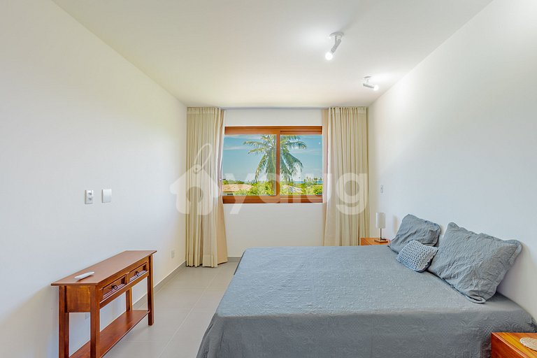 PF145 Beautiful House with Pool 5 Suites 500m from the Beach