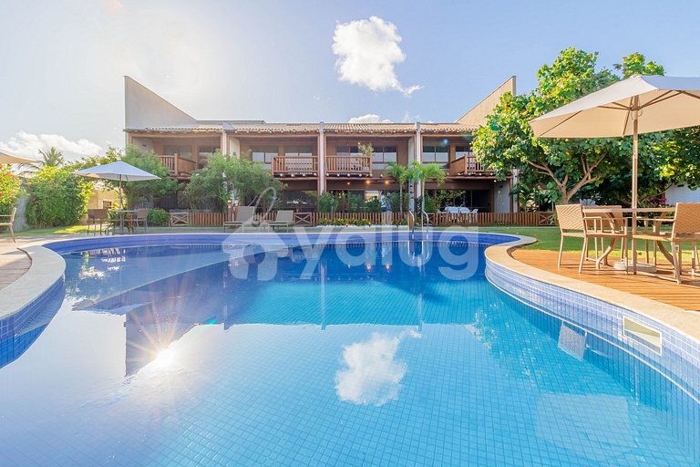 Lindo Apartamento 3 Suítes Condomínio pé na areia