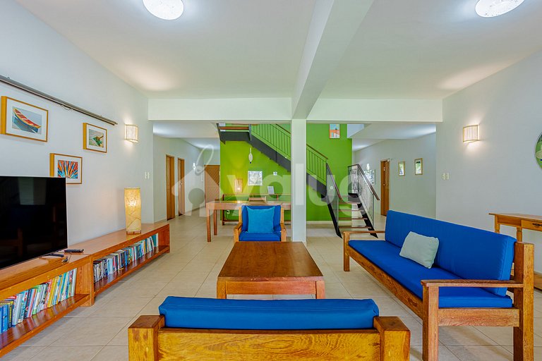 Casa frente al mar con piscina y 5 habitaciones.