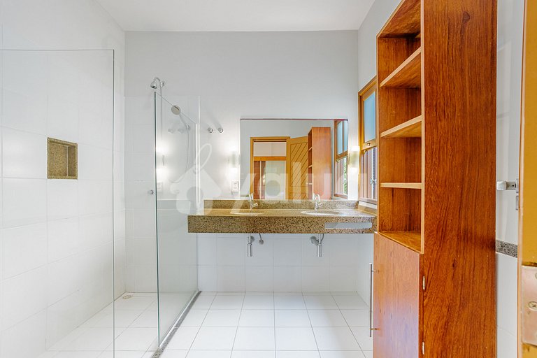 Maravilhosa Casa Pé na areia com Piscina e 5/4.