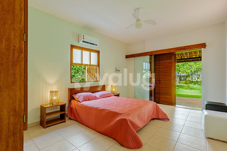 Maravilhosa Casa Pé na areia com Piscina e 5/4.
