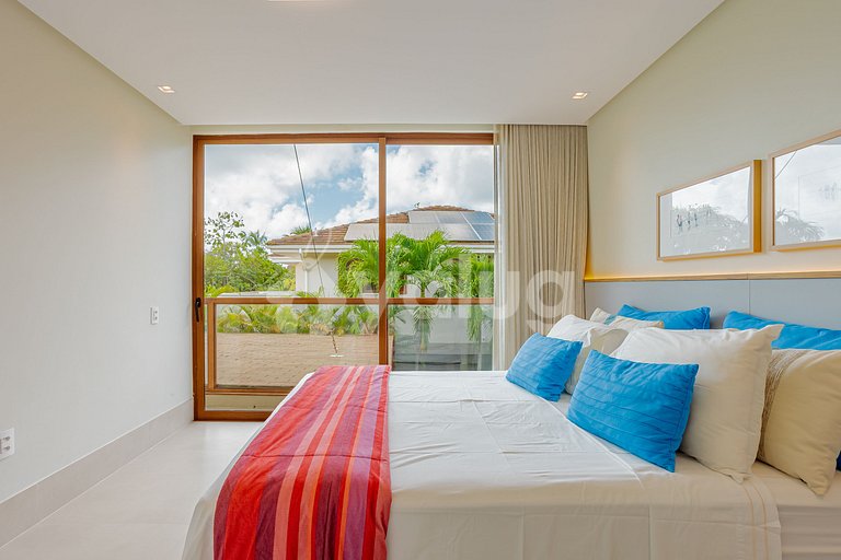 Beautiful House with 6 Suites 200m from Beach Praia do Forte